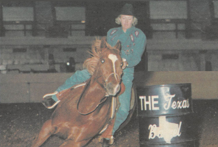 Jetta C Leo an offspring of Jet Of Honor running barrels