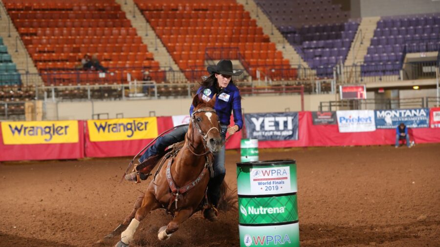 Tillar Murray and Royal Star Commander turning the second barrel