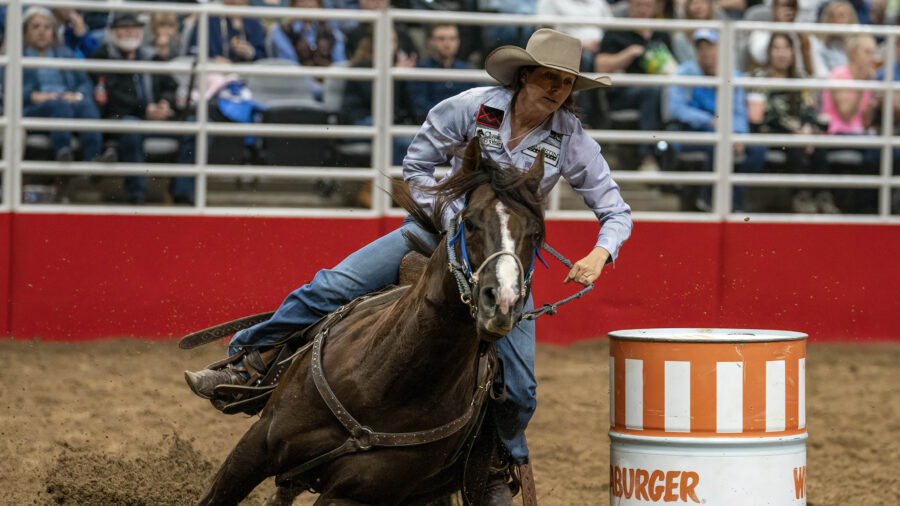 Ryann Pedone winning a round at the San Antonio Stock Show Rodeo