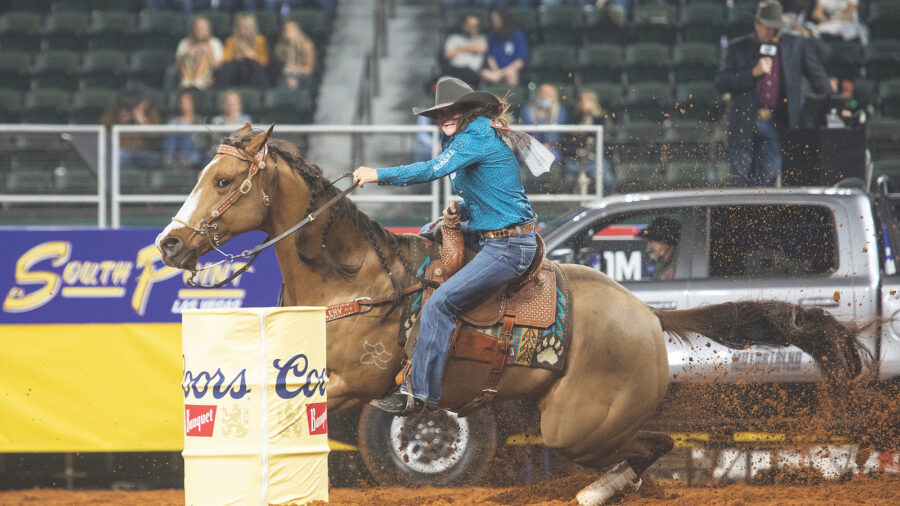 Brittany Tonozzi turning a barrel at the 2020 NFR