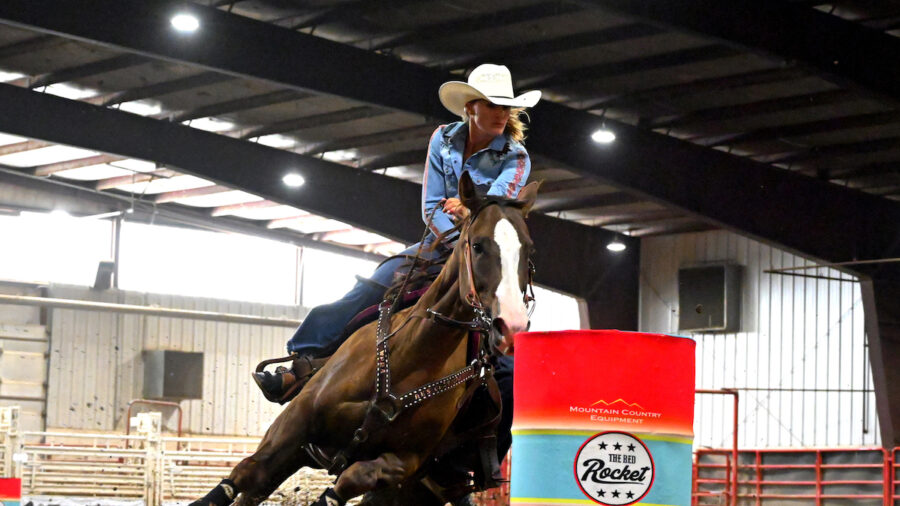 Taylor Hildreth turns barrel on horse