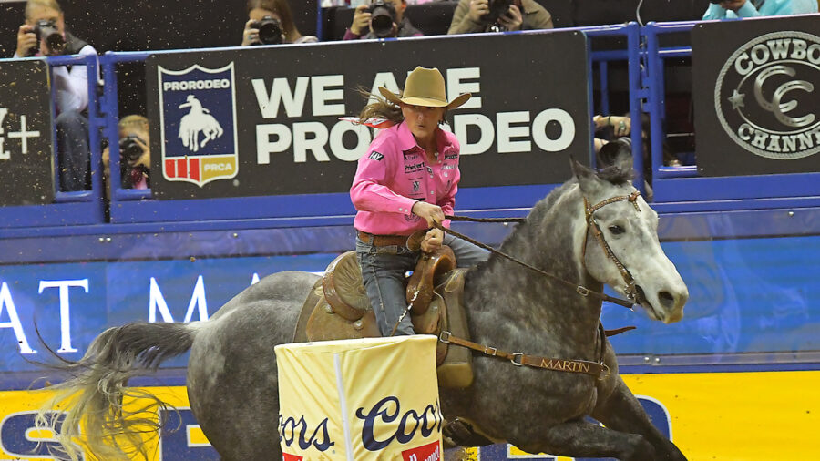 Lisa Lockhart turns the first barrel