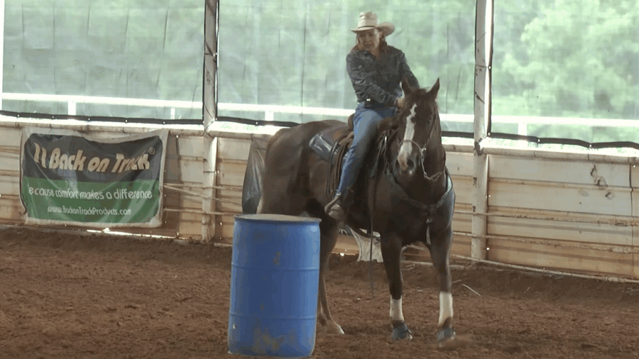 Jyme Beth Powell explains the beginning steps of starting a horse on the barrel pattern. 