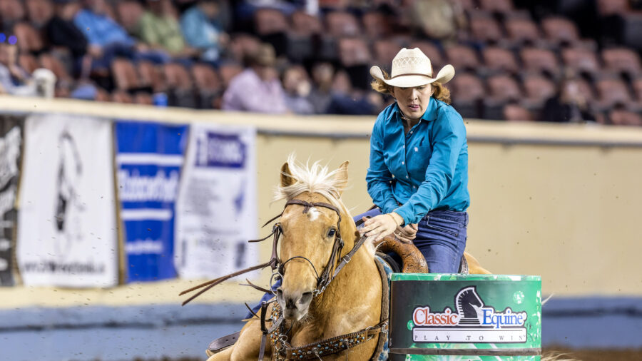 Victoria Procter turns the second barrel at 2023 BBR World Finals