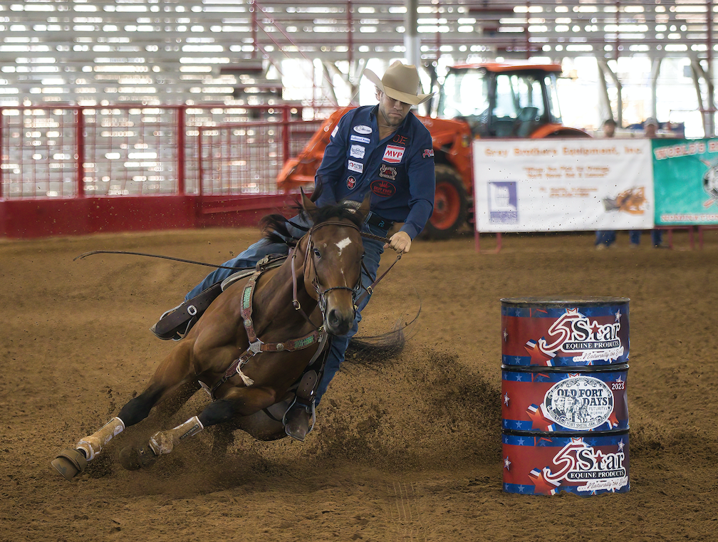 Pete Oen turns the second barrel on DR Famous Legacy
