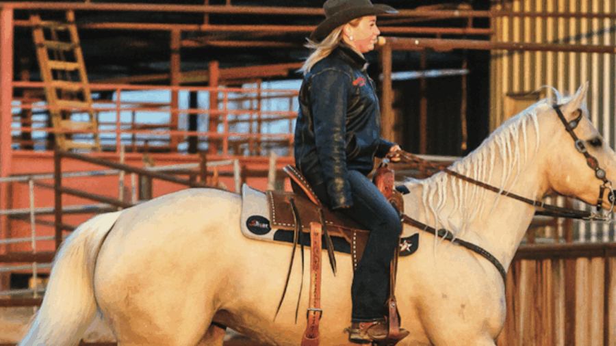 Learn how to spot and handle soft tissue injuries and care for your horse with advice from veterinarian Amy Armentrout.