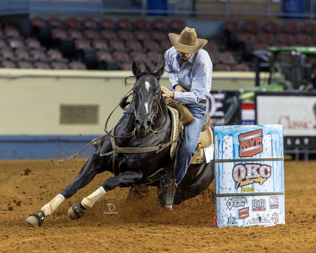 Brandon Cullins turns second barrel at OKC Futurity