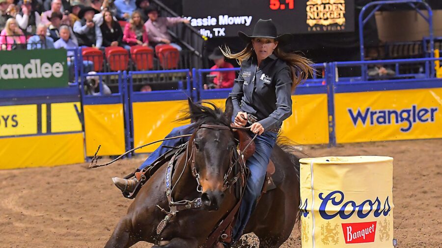 Kassie Mowry turns second barrel