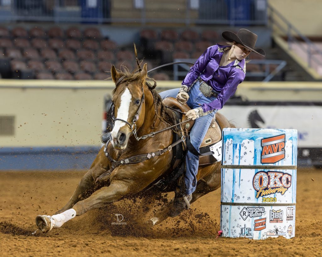 Lilly Lohmann turns second barrel
