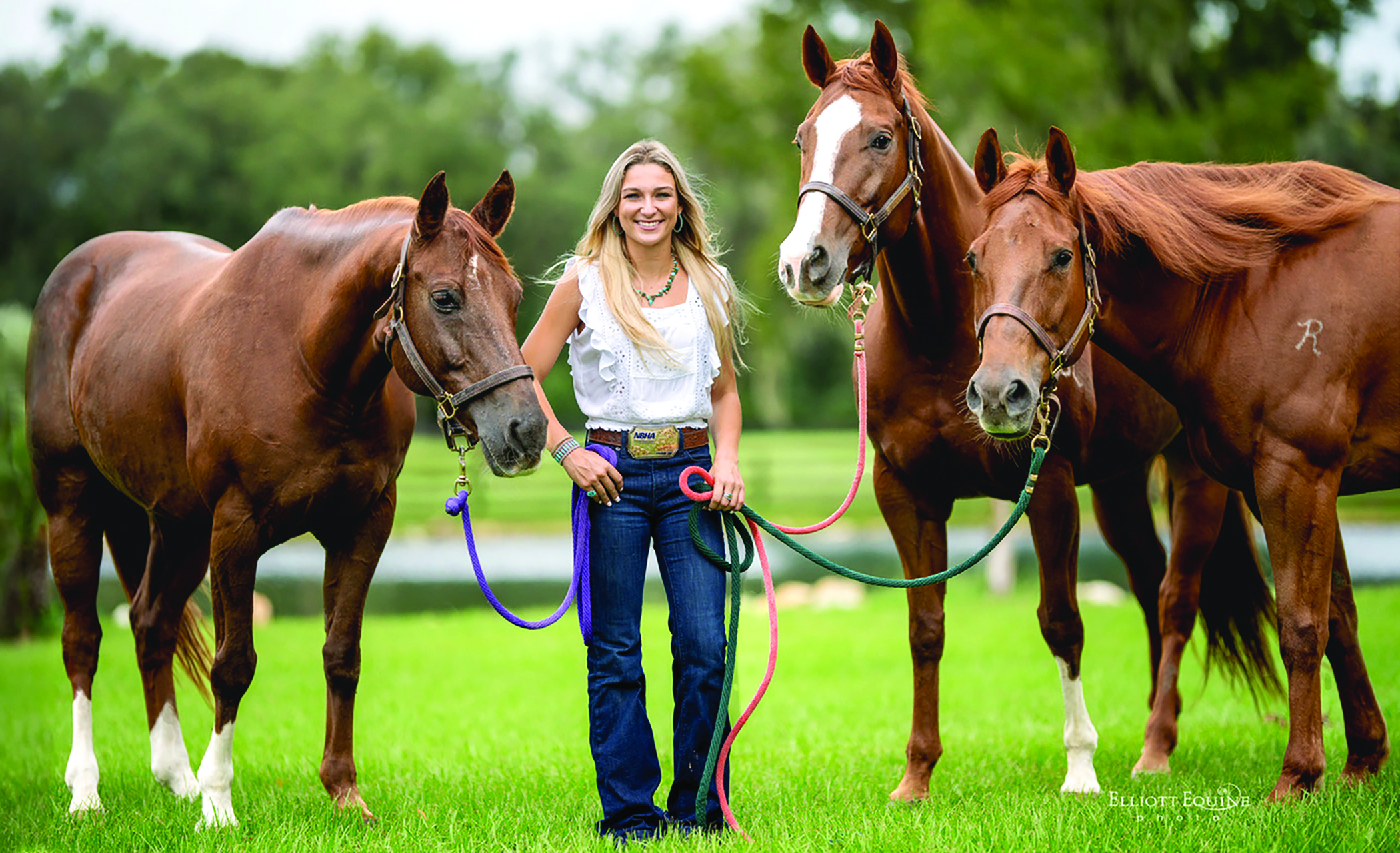 Hannah Mae Oakley and horses