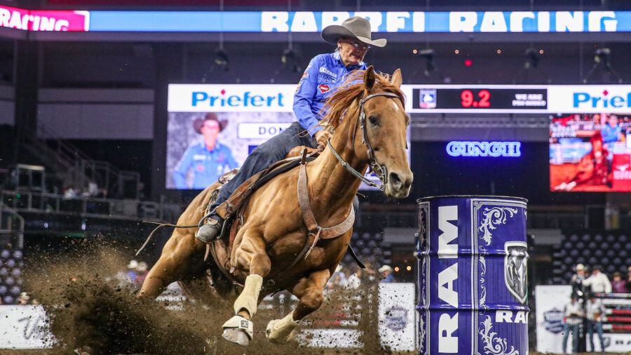 Dona Kay Rule at the Sioux Falls perf on Valiant Valor