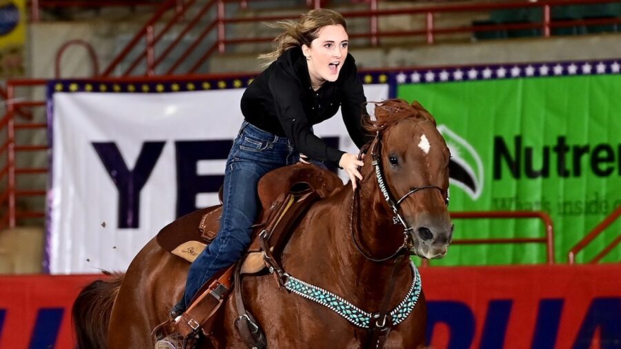 Makayla Maddie running barrels at 2024 NBHA Open World