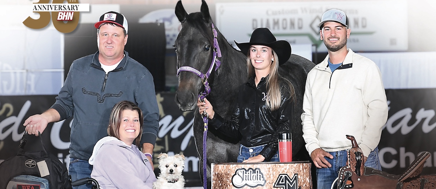 Jordan Harrell and OE Bachelor Pad win the BFA World Championships Super Stakes for owners Leslie and Jason Willis. Photo by Kenneth Springer